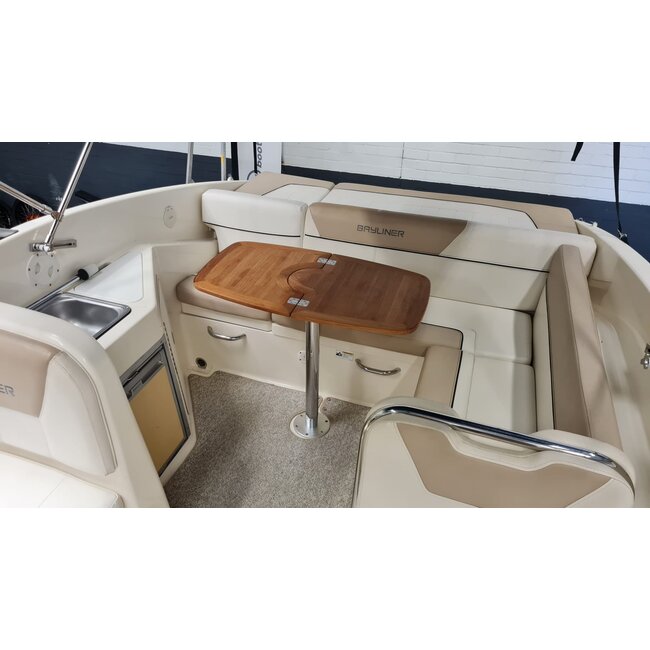 Bayliner 742 Cuddy 5.0Mpi V8, 260pk, 2014