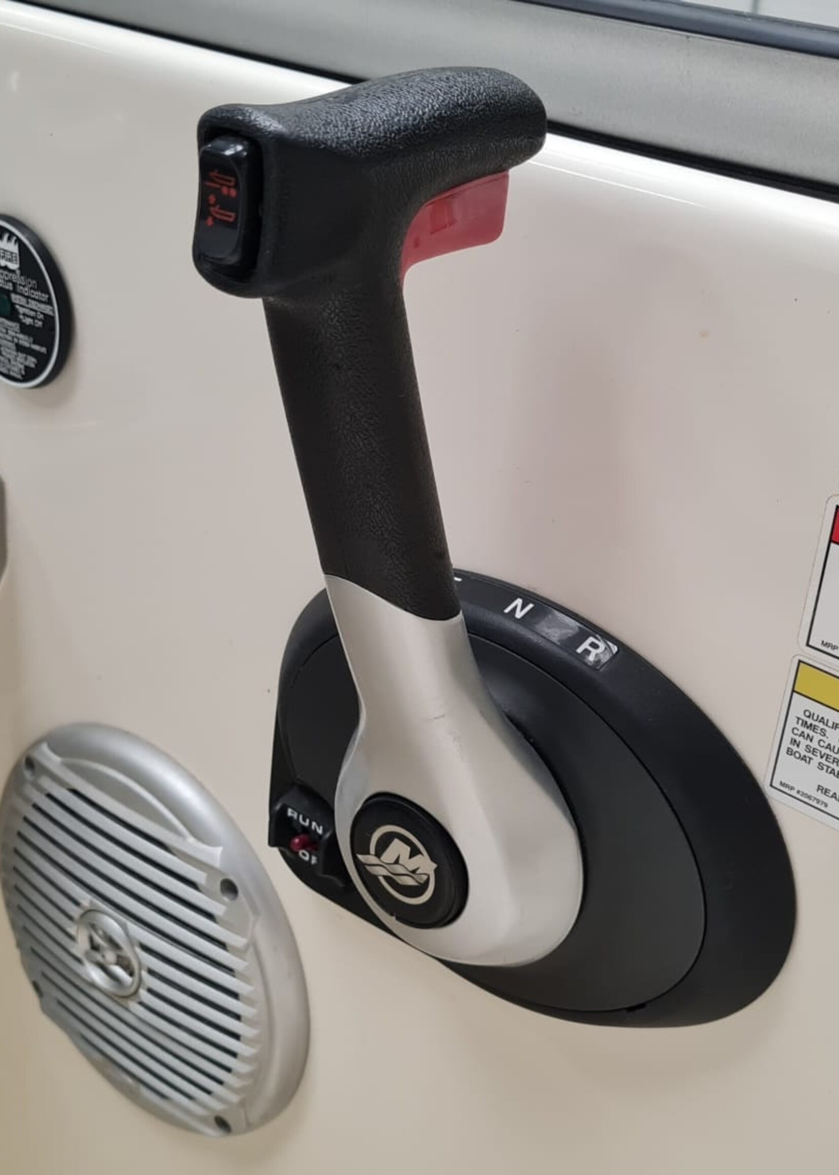 Bayliner 742 Cuddy 5.0Mpi V8, 260pk, 2014