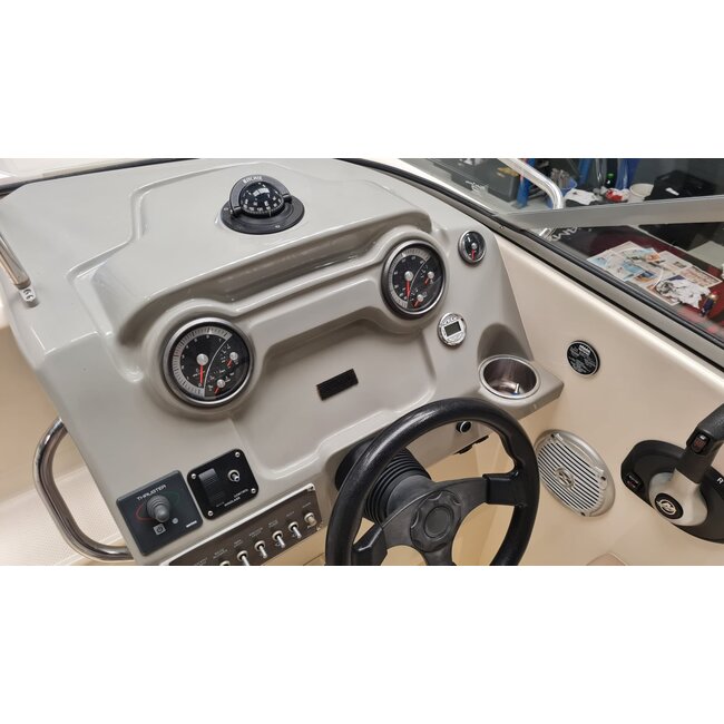 Bayliner 742 Cuddy 5.0Mpi V8, 260pk, 2014