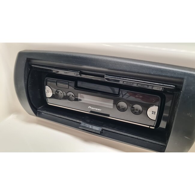 Bayliner 742 Cuddy 5.0Mpi V8, 260pk, 2014