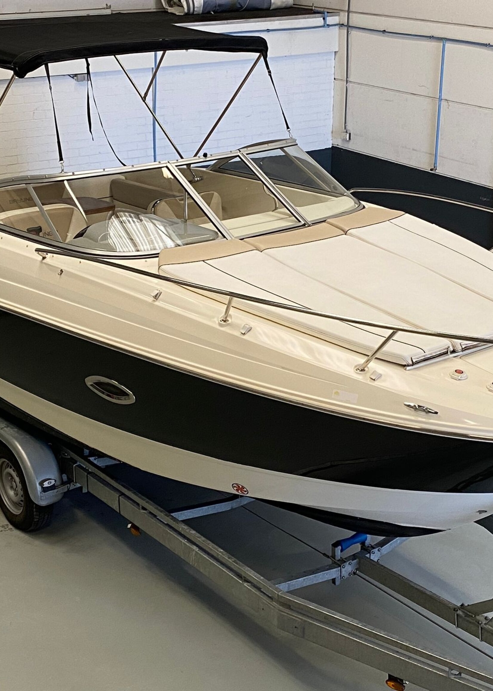Bayliner 742 Cuddy 5.0Mpi V8, 260pk, 2014