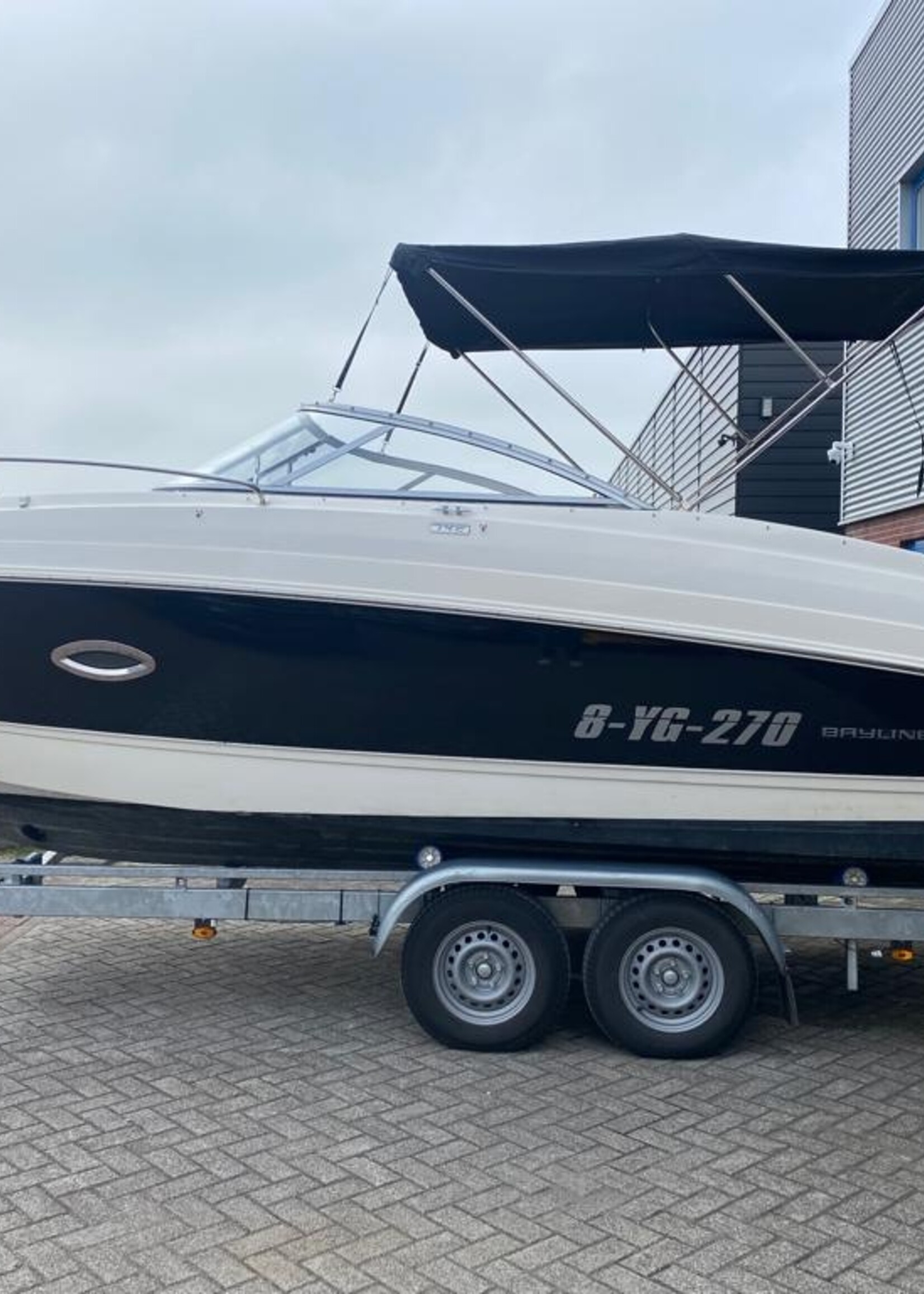 Bayliner 742 Cuddy 5.0Mpi V8, 260pk, 2014