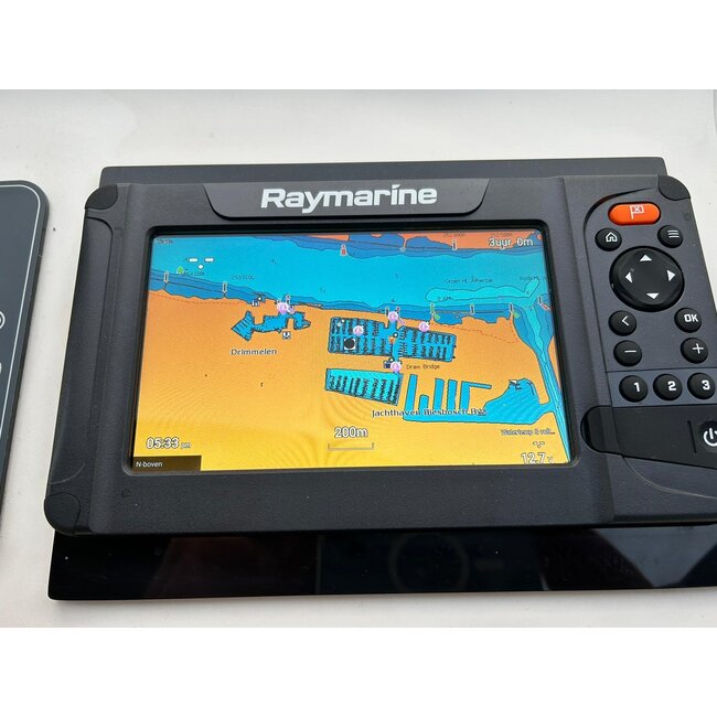 Bavaria 28 Sport 4.3 Ltr V6 440PK, 2011