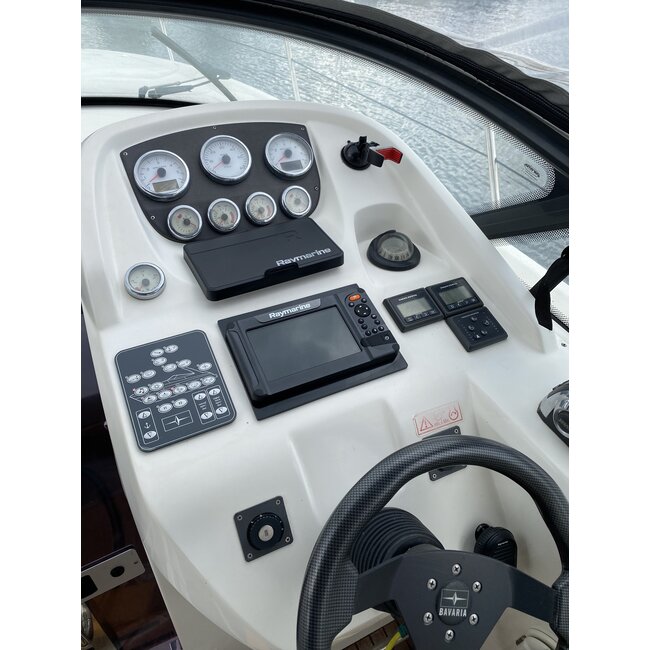 Bavaria 28 Sport 4.3 Ltr V6 440PK, 2011