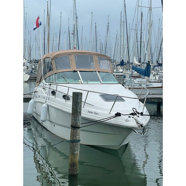 Chaparral 260 Signature Sport Cruiser, 5.7Ltr V8 350 Mag, 2004