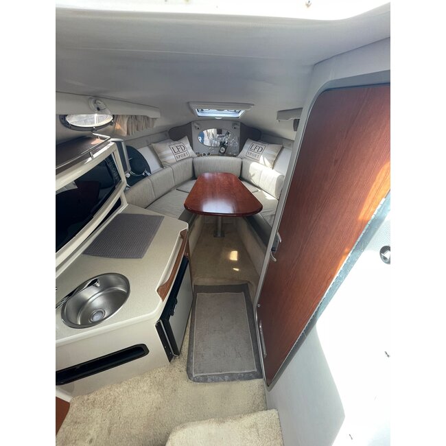 Chaparral 260 Signature Sport Cruiser, 5.7Ltr V8 350 Mag, 2004