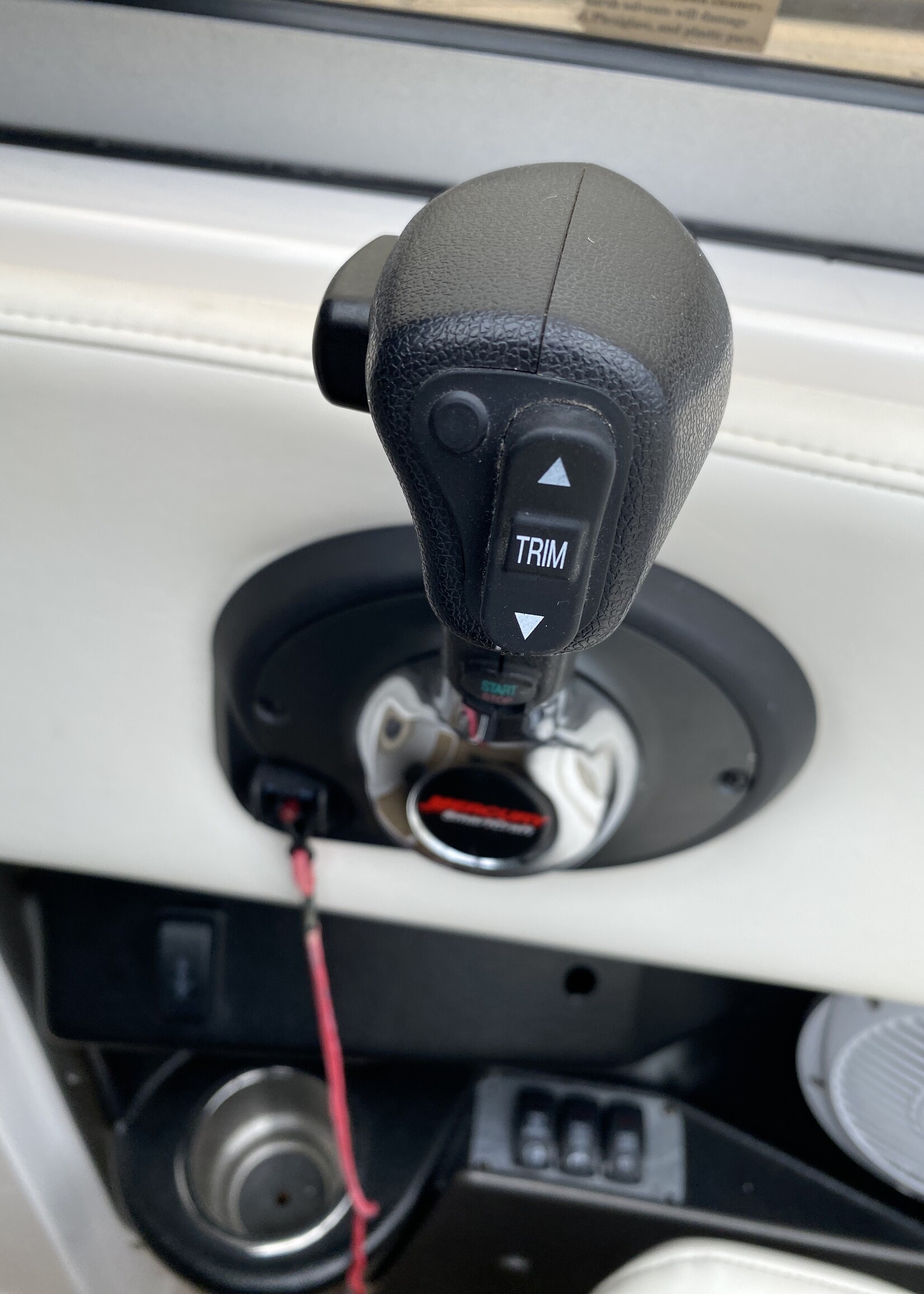 Regal 2750 Cuddy, 2009, NWE 6.2L V8 MPI DTS 350PK