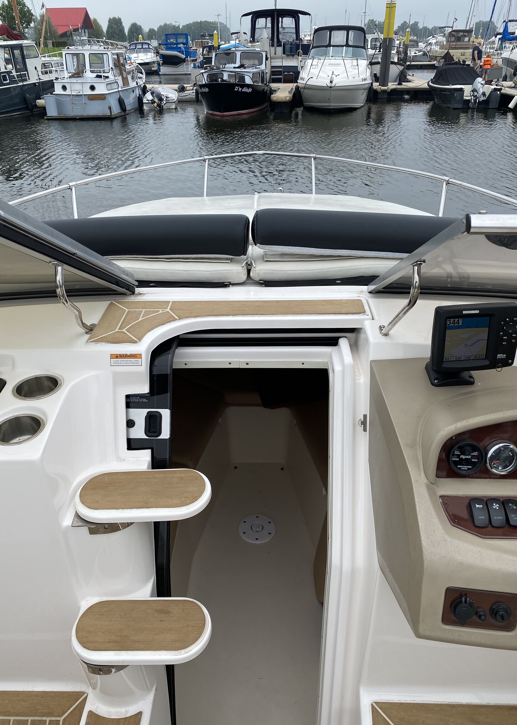 Regal 2750 Cuddy, 2009, NWE 6.2L V8 MPI DTS 350PK