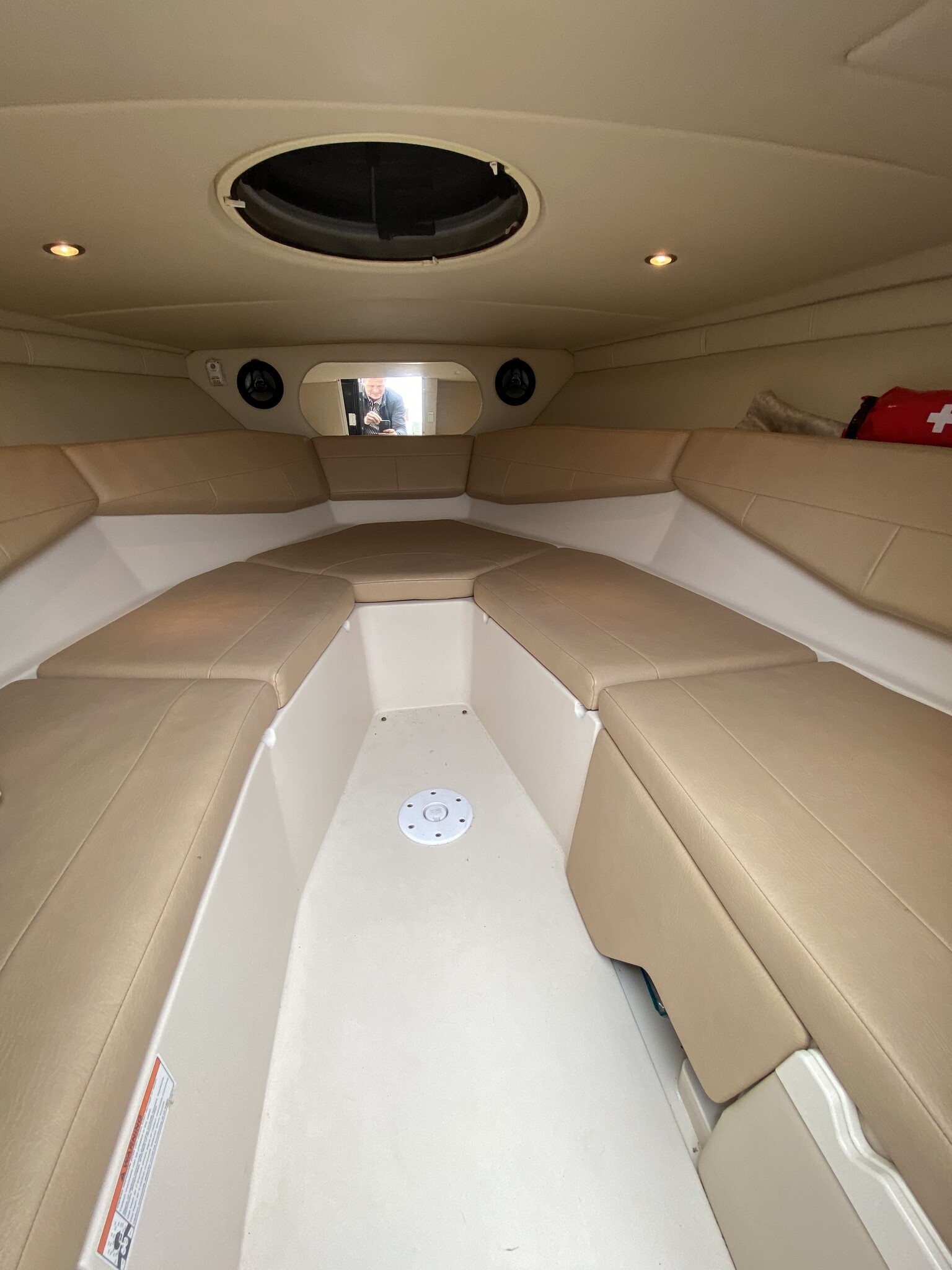 Regal 2750 Cuddy, 2009, 5.7V8 MAG350 MPI DTS Bootexpert BV