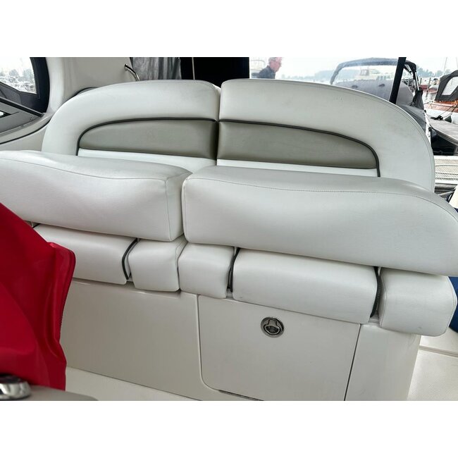 Sea Ray 300/335 Sundancer, 2007, 2x Mercruiser 5.0 V8 Mpi, 460 uur