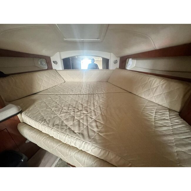 Sea Ray Sundancer 300, 2007, 2x Mercruiser 5.0 V8 Mpi, 460 uur