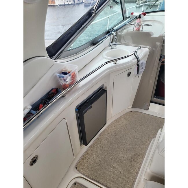 Sea Ray Sundancer 300, 2007, 2x Mercruiser 5.0 V8 Mpi, 460 uur