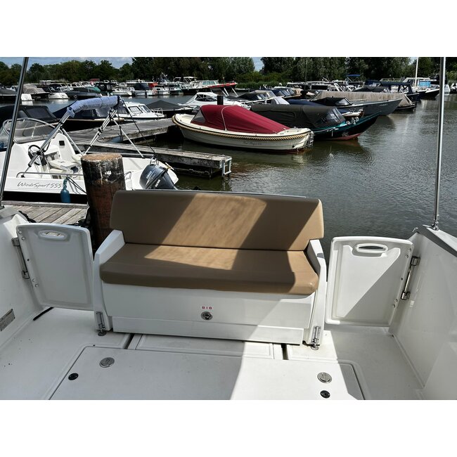 Jeanneau NC9 Hardtop, 2012, diesel 260PK