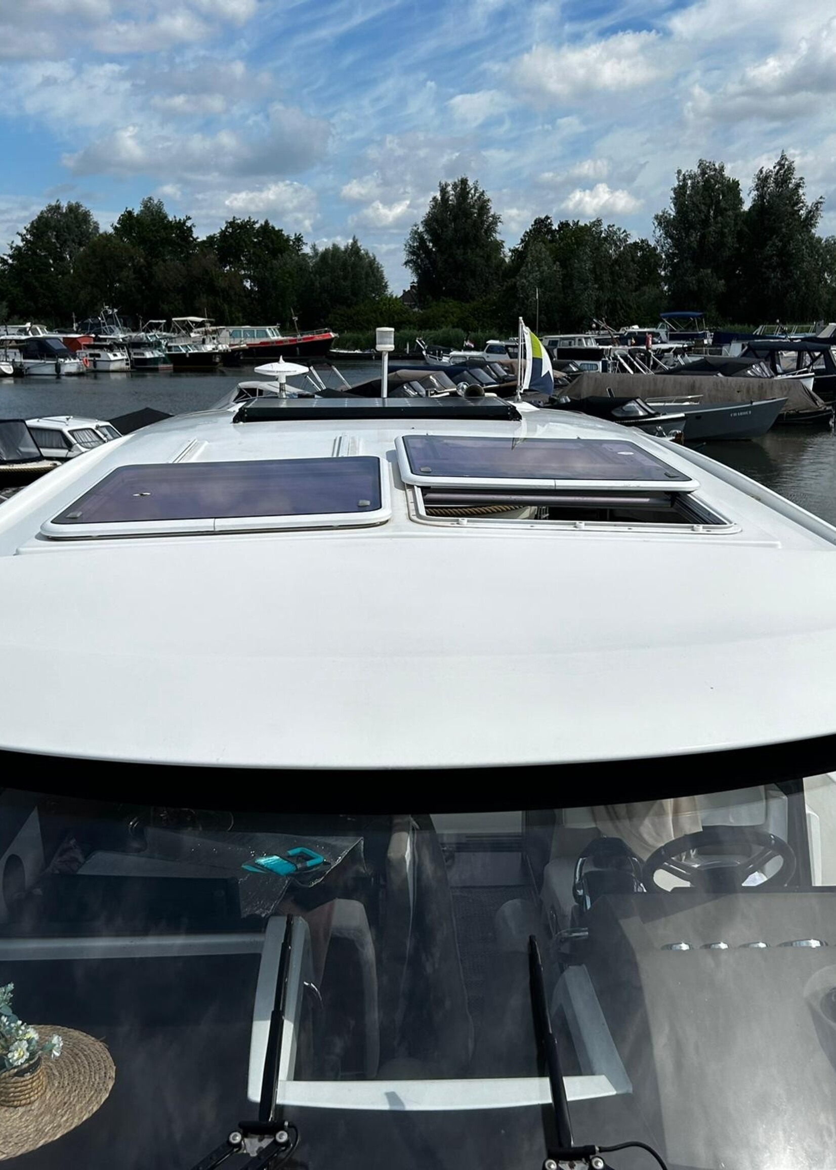 Jeanneau NC9 Hardtop, 2012, diesel 260PK