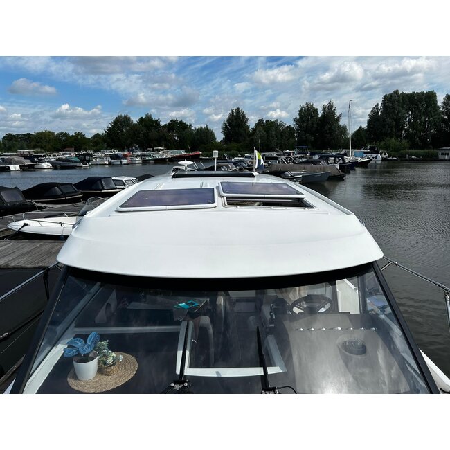 Jeanneau NC9 Hardtop, 2012, diesel 260PK