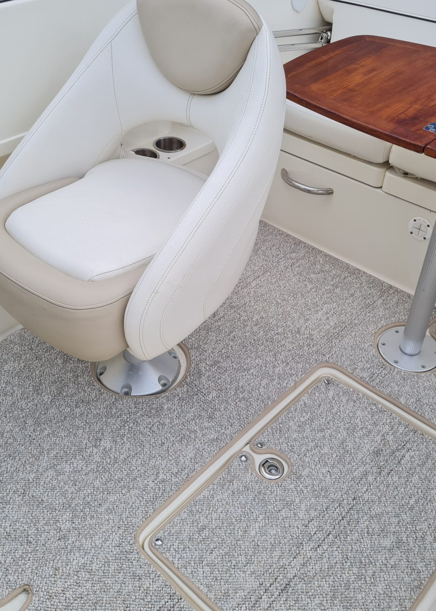 Bayliner 642 Cuddy 3.0Ltr TKS, 140pk, 2015, 160 uur