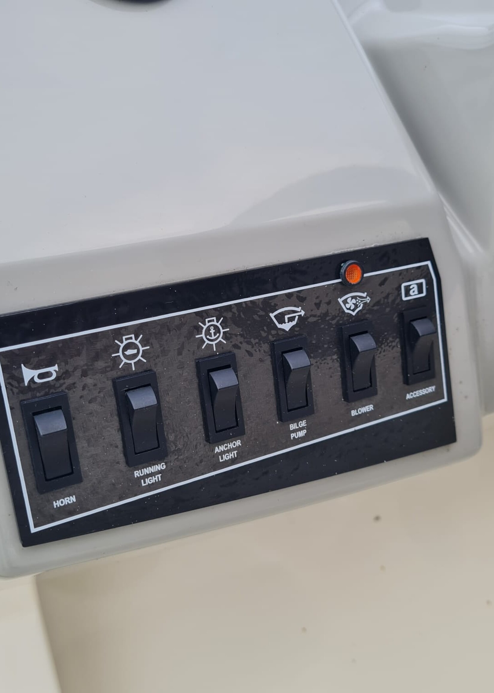 Bayliner 642 Cuddy 3.0Ltr TKS, 140ps, 2015, 160 stunden REGnr 7-YH-752