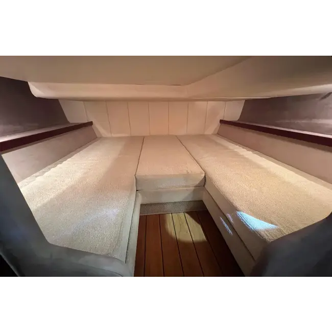 Windy 32 Grand Tornado, 2007, 2x Volvo 5.0Gxi V8, 420uur