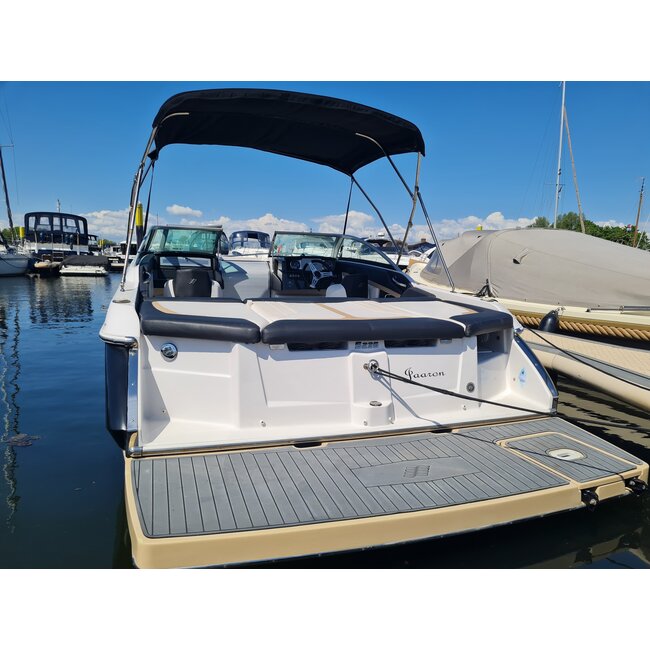 Four Winns Sundowner 285 Volvo 7.4 Liter V8 GSI 385PK 2003 - Copy