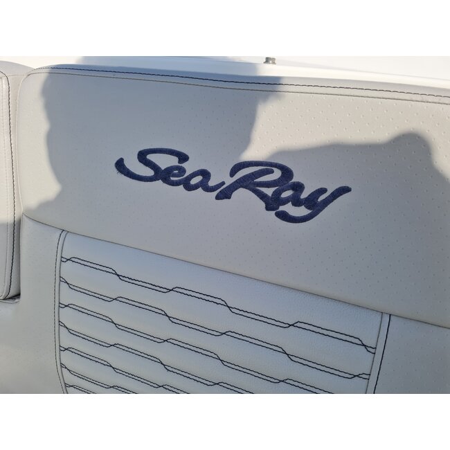 Sea Ray 230 SPX OB Mercury Verado V8 250pk, 2021