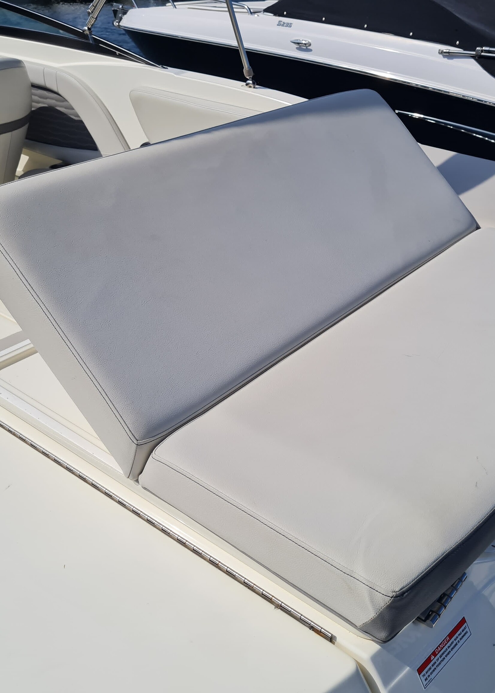 Sea Ray 230 SPX OB Mercury Verado V8 250pk, 2021