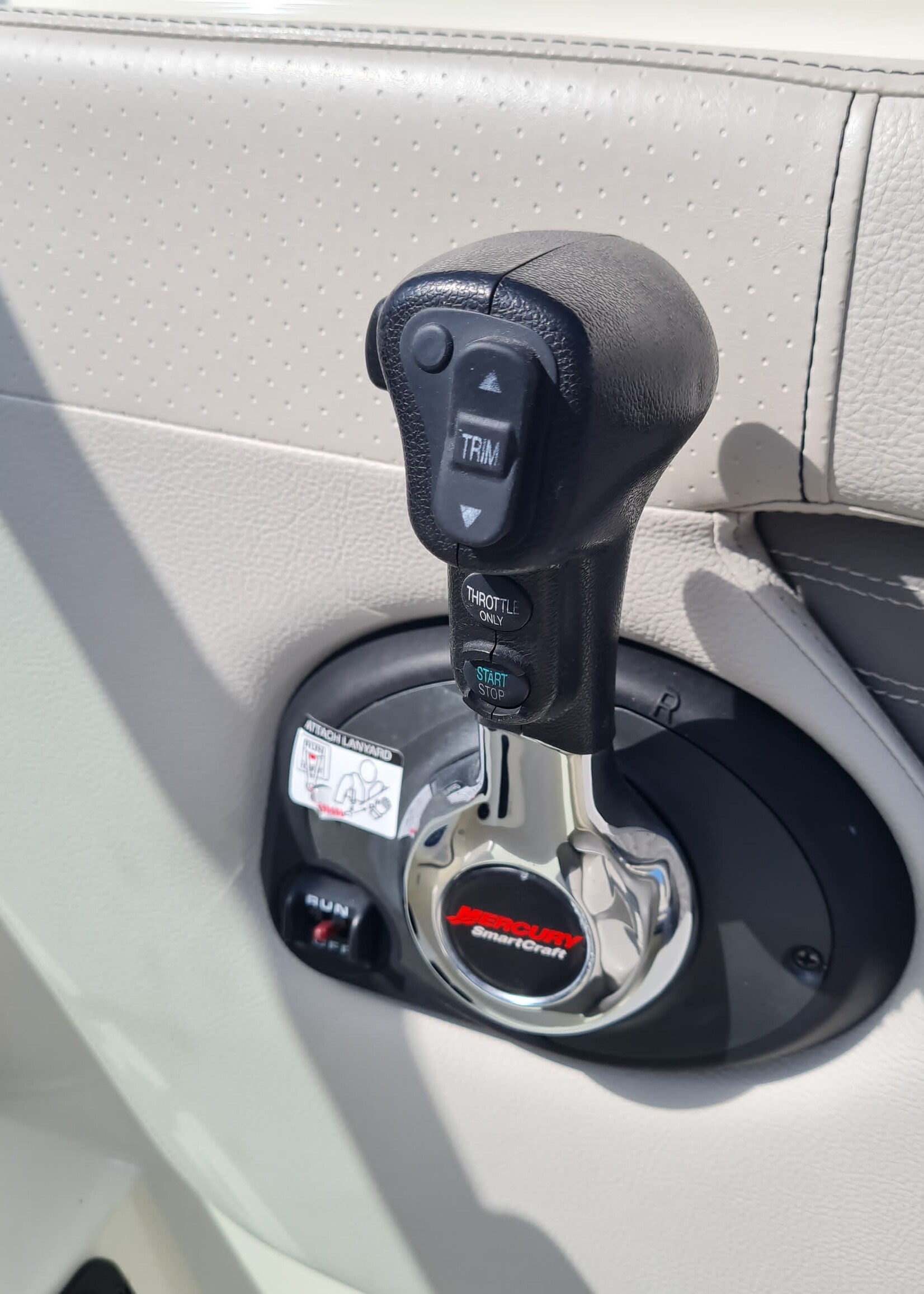 Sea Ray 230 SPX OB Mercury Verado V8 250pk, 2021