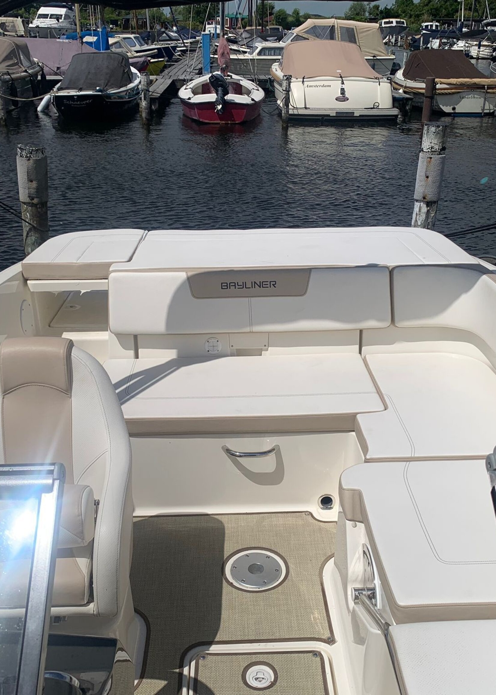 Bayliner VR5 Bowrider, 4.3MPI V6 180PK, 165uur, 2016