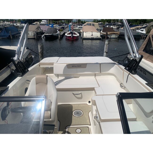 Bayliner VR5 Bowrider, 4.3MPI V6 180PK, 165uur, 2016