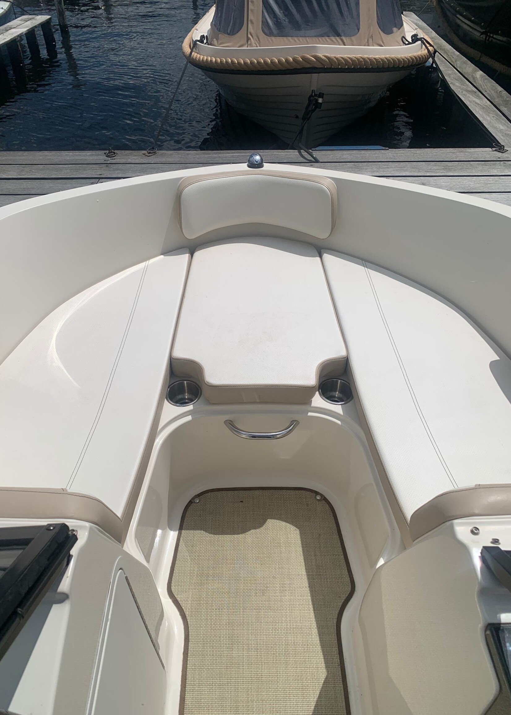 Bayliner VR5 Bowrider, 4.3MPI V6 180PK, 165uur, 2016