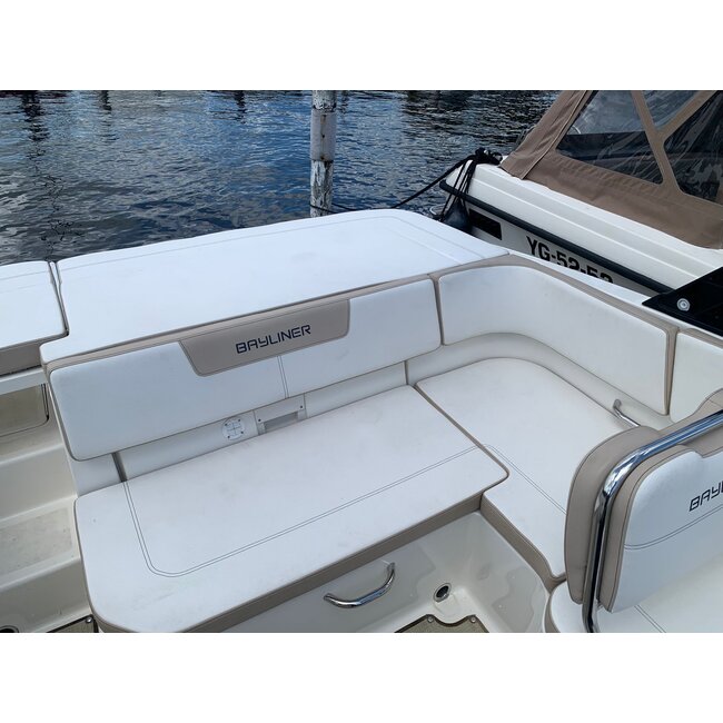 Bayliner VR5 Bowrider, 4.3MPI V6 180PK, 165uur, 2016