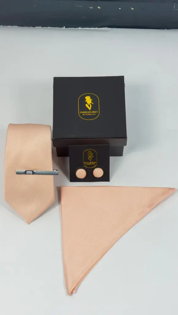 Charles Grey Tie Set