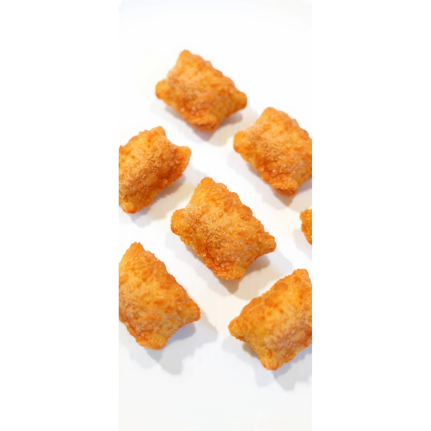 Travesseiro de Queijo e Fiambre 1 kg – 60 Brazilian Ham & Cheese mini snacks