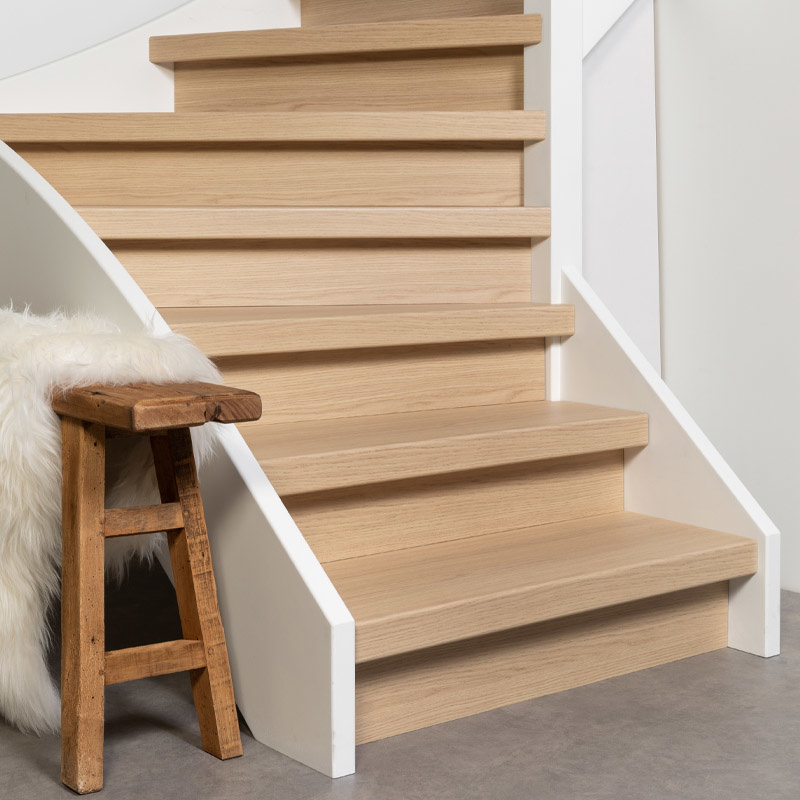 Living Oak doe-het-zelf traprenovatie set afbeelding