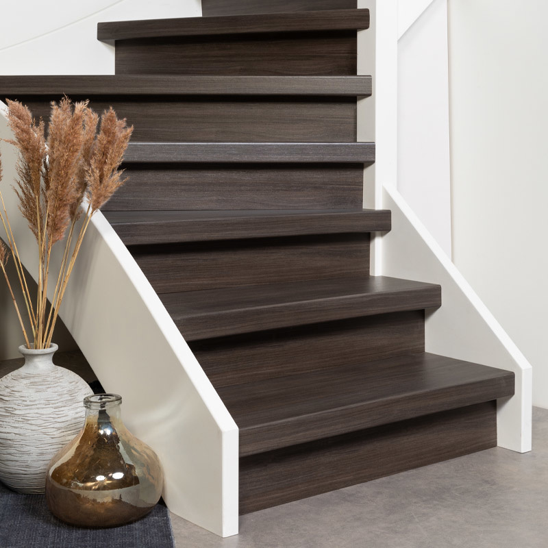 Coffee Oak doe-het-zelf traprenovatie set afbeelding
