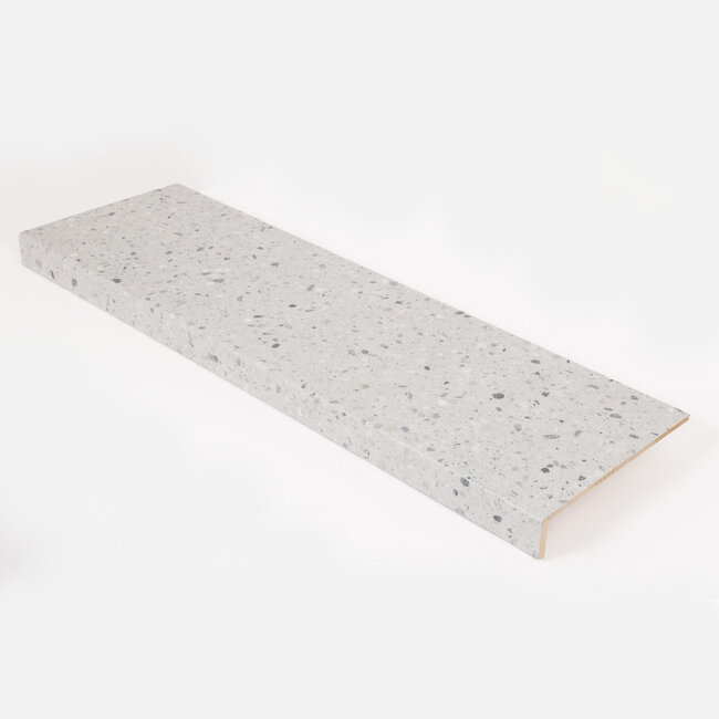 Overzet traptrede - Stylish Terrazzo