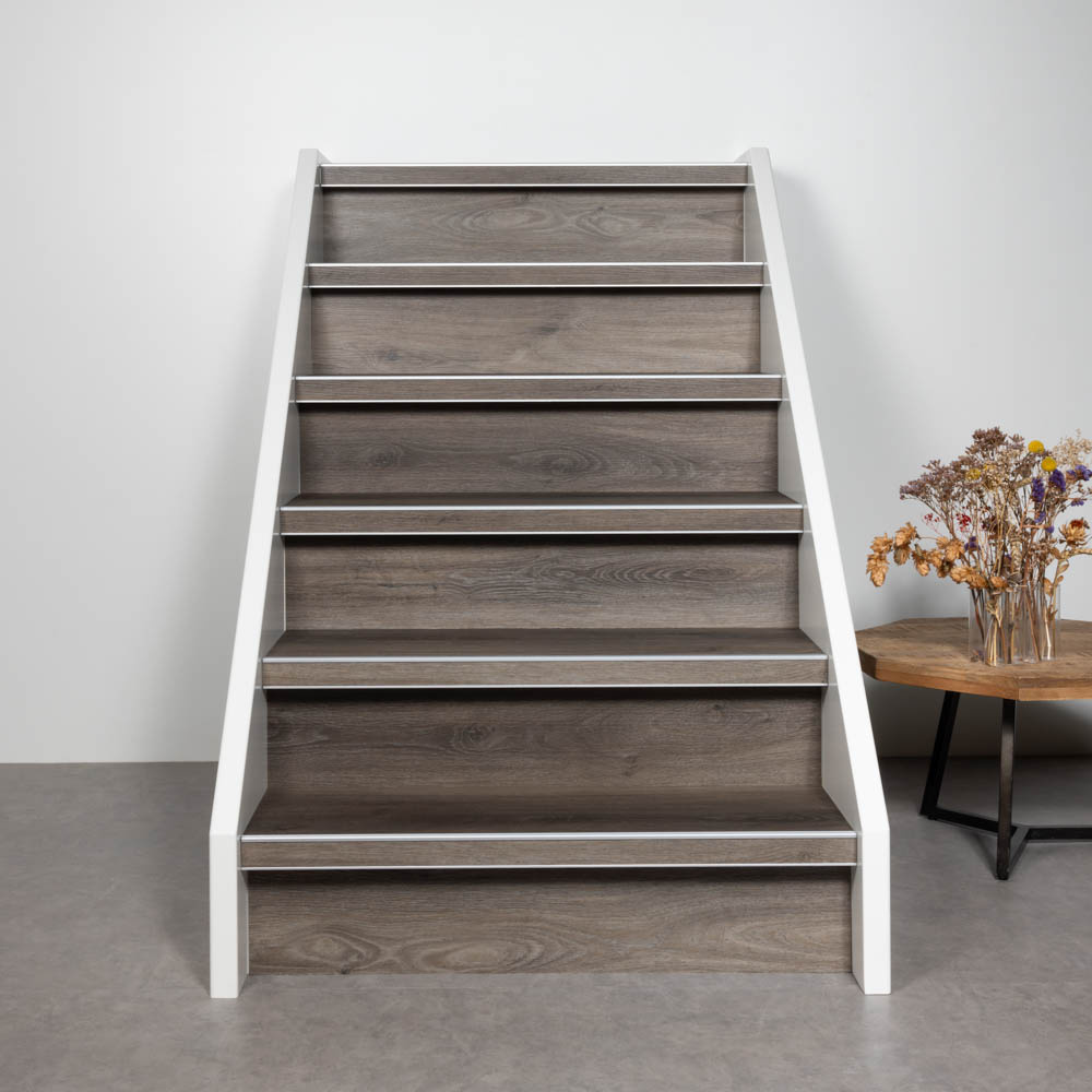 Charcoal Wood | pvc | doe-het-zelf traprenovatie set afbeelding