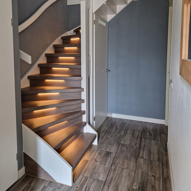 Trapverlichting set - Warm wit - 50 cm - COB ledstrips in profielen