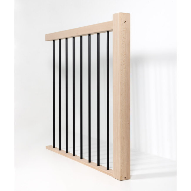 Black Beech Balustrade | Beukenhout met zwarte spijlen