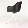 Blatt Levanzo Turn Armlauning Zwart - Witte poten Blatt Levanzo Turn Armlauning Zwart - Witte poten