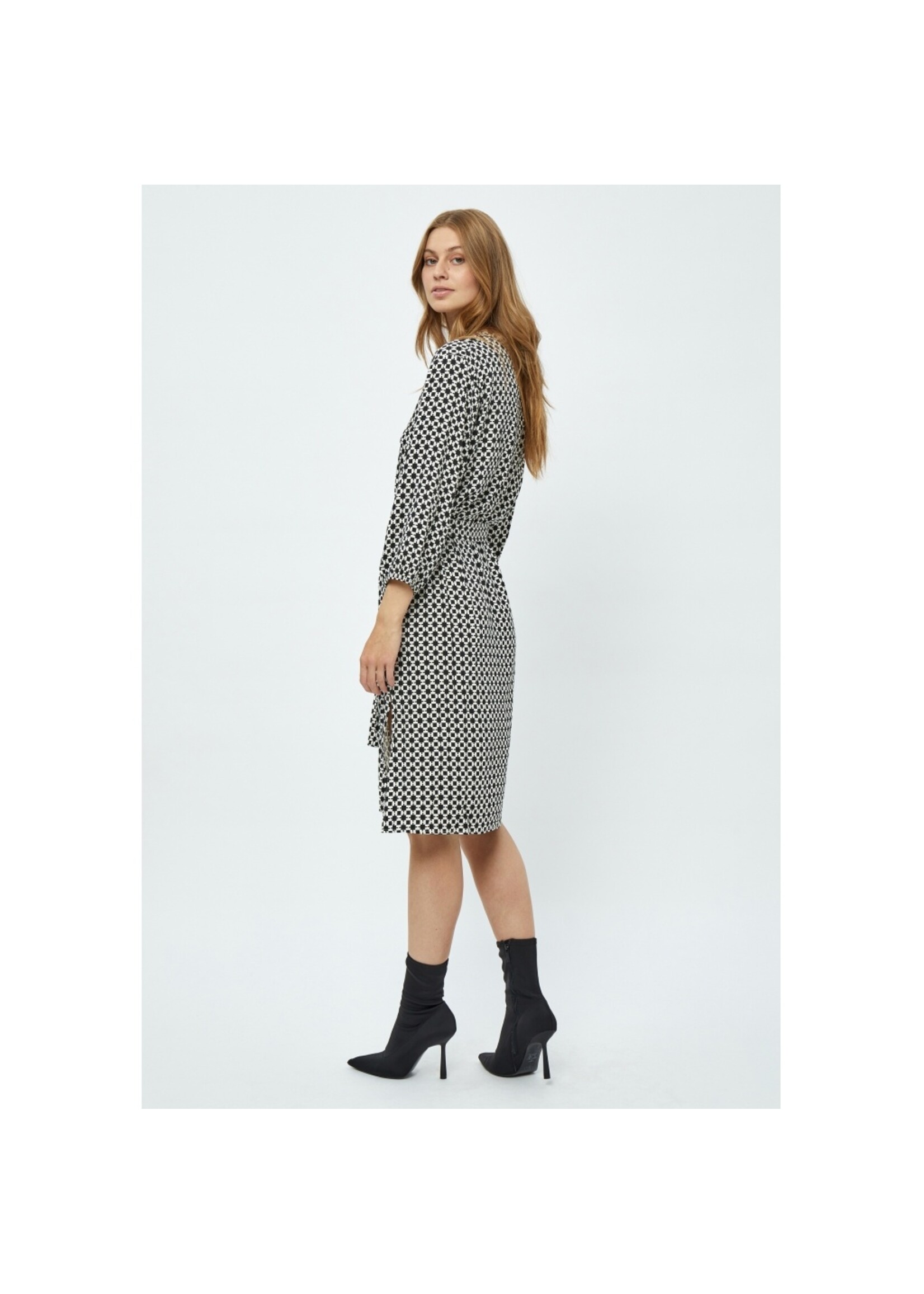 Peppercorn Odine Dress 2 kleuren