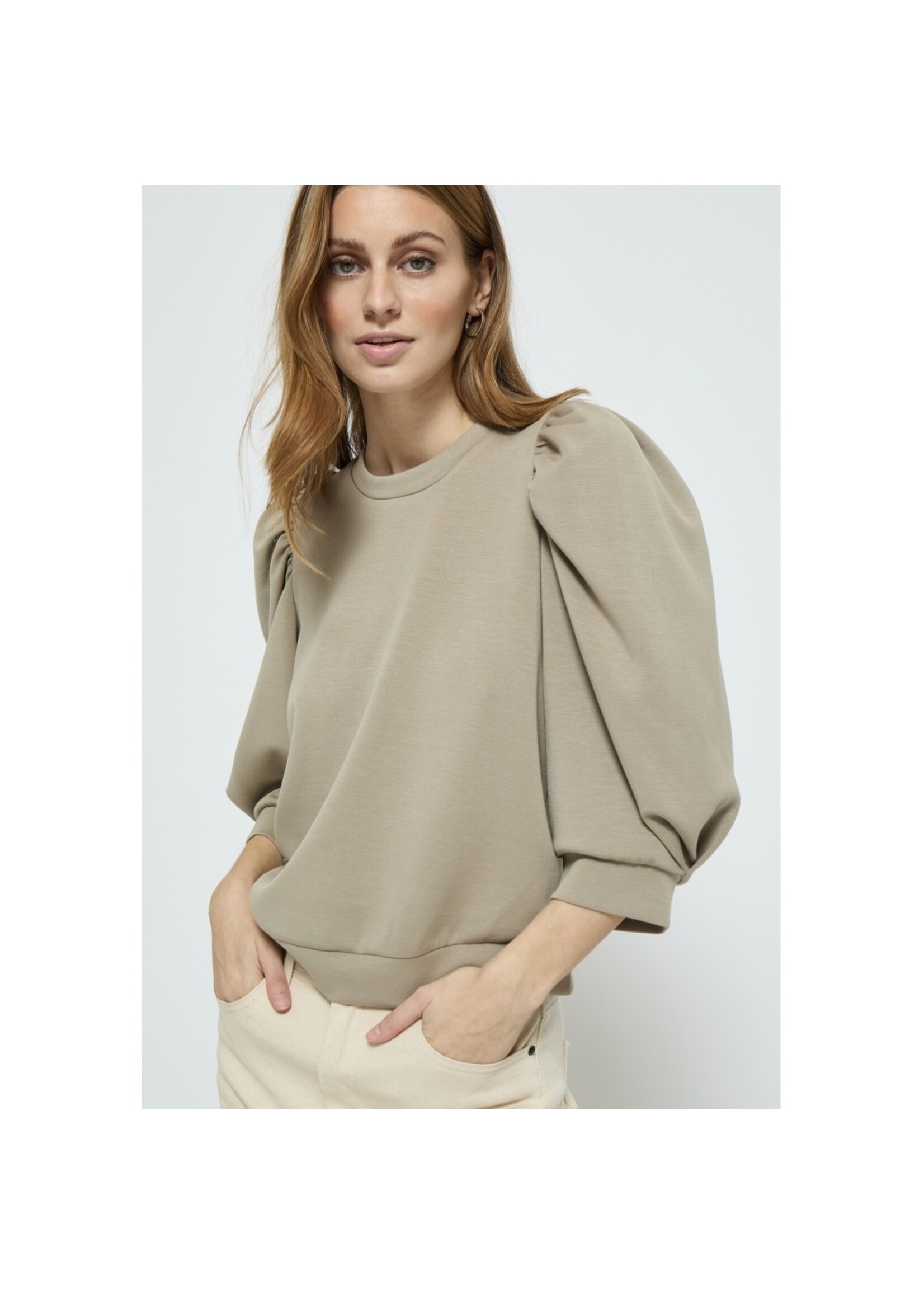 Peppercorn Dicette 3/4 Puff Sleeve Sweat