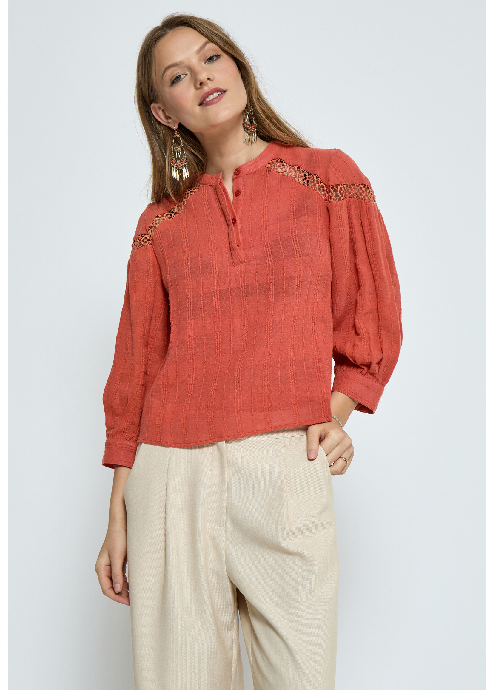 Peppercorn PCTamara 3/4 Sleeve Blouse