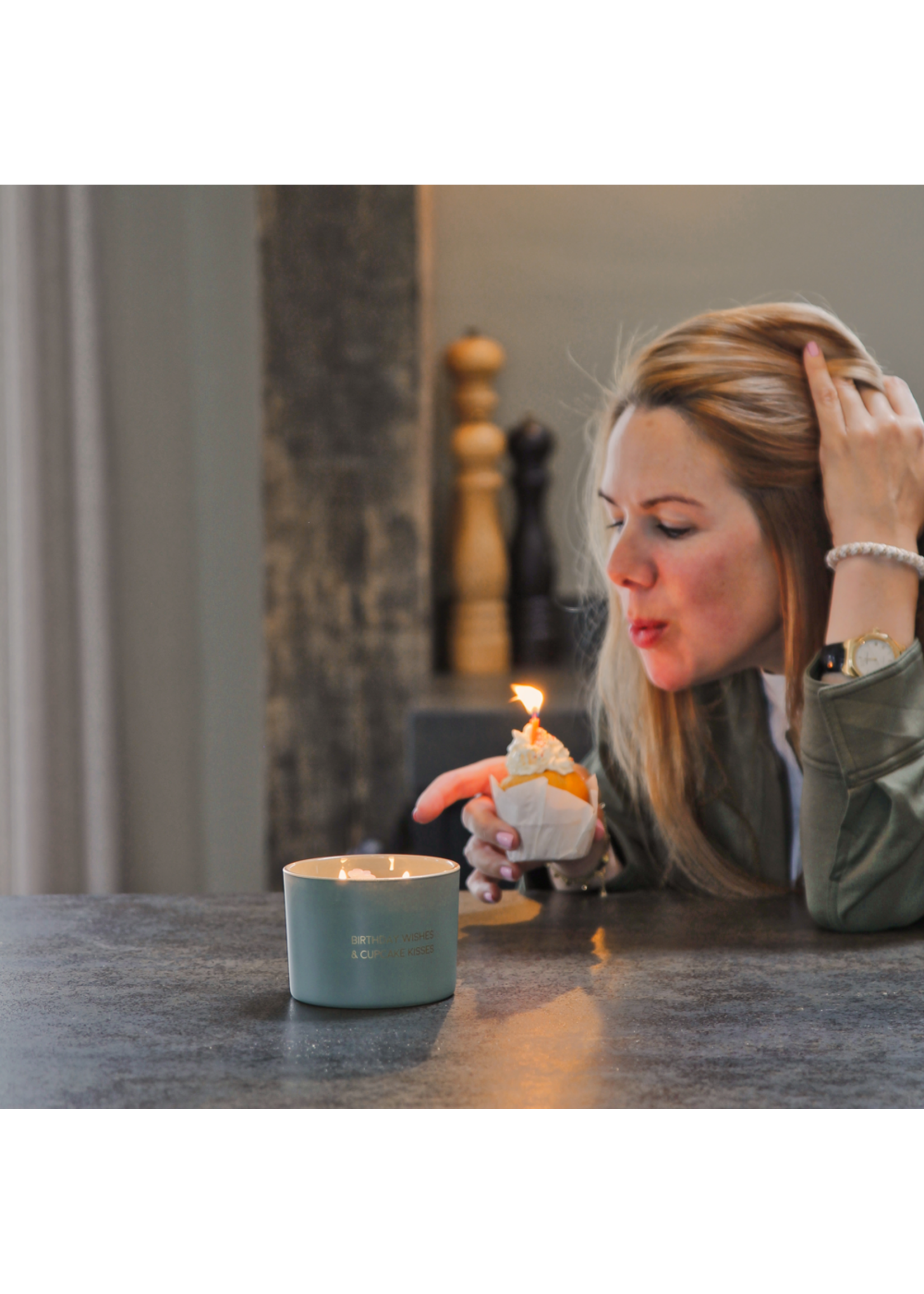 My Flame SOJAKAARS - BIRTHDAY WISHES & CUPCAKE KISSES