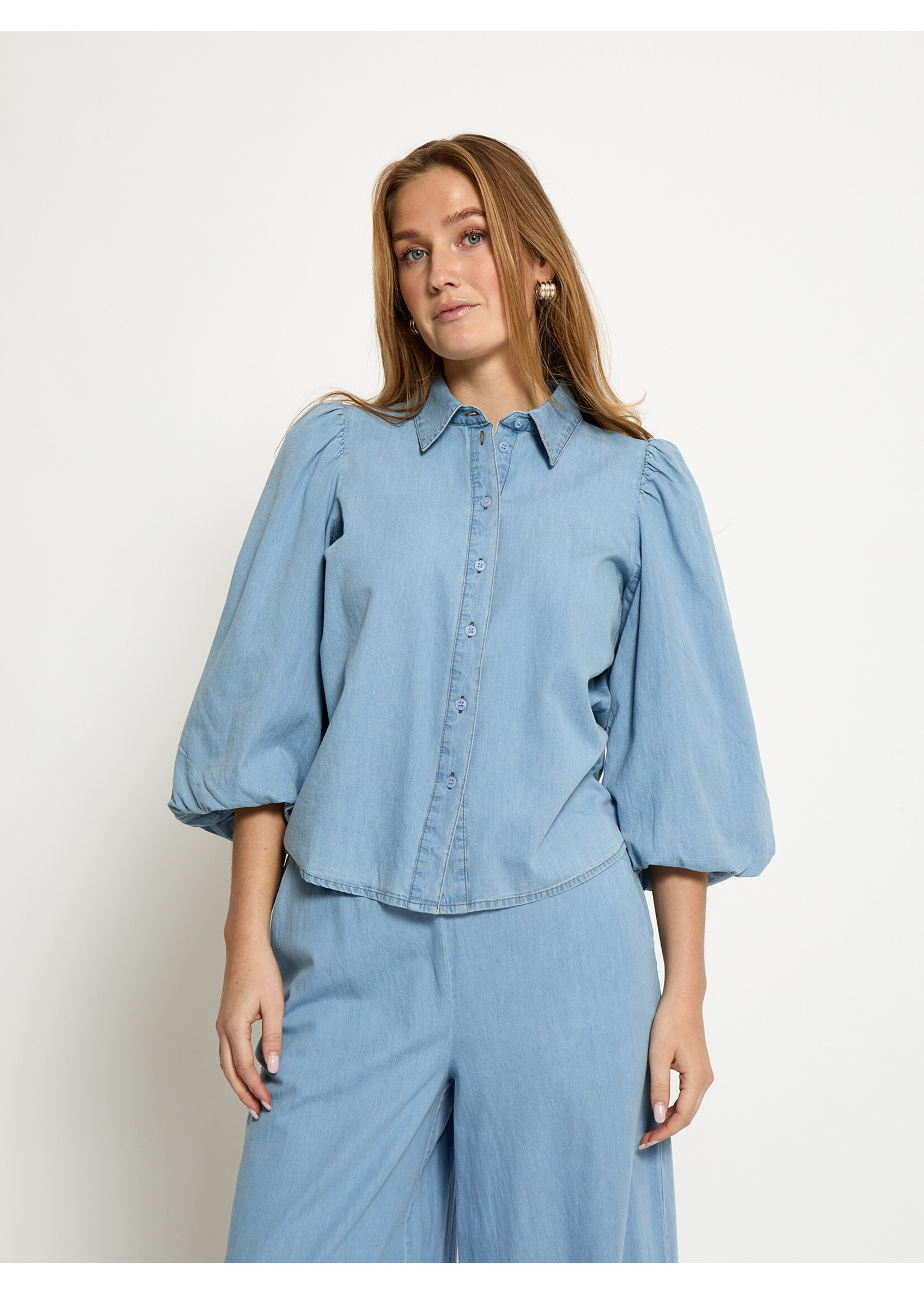 Peppercorn PCNuisa Puff Sleeve Shirt