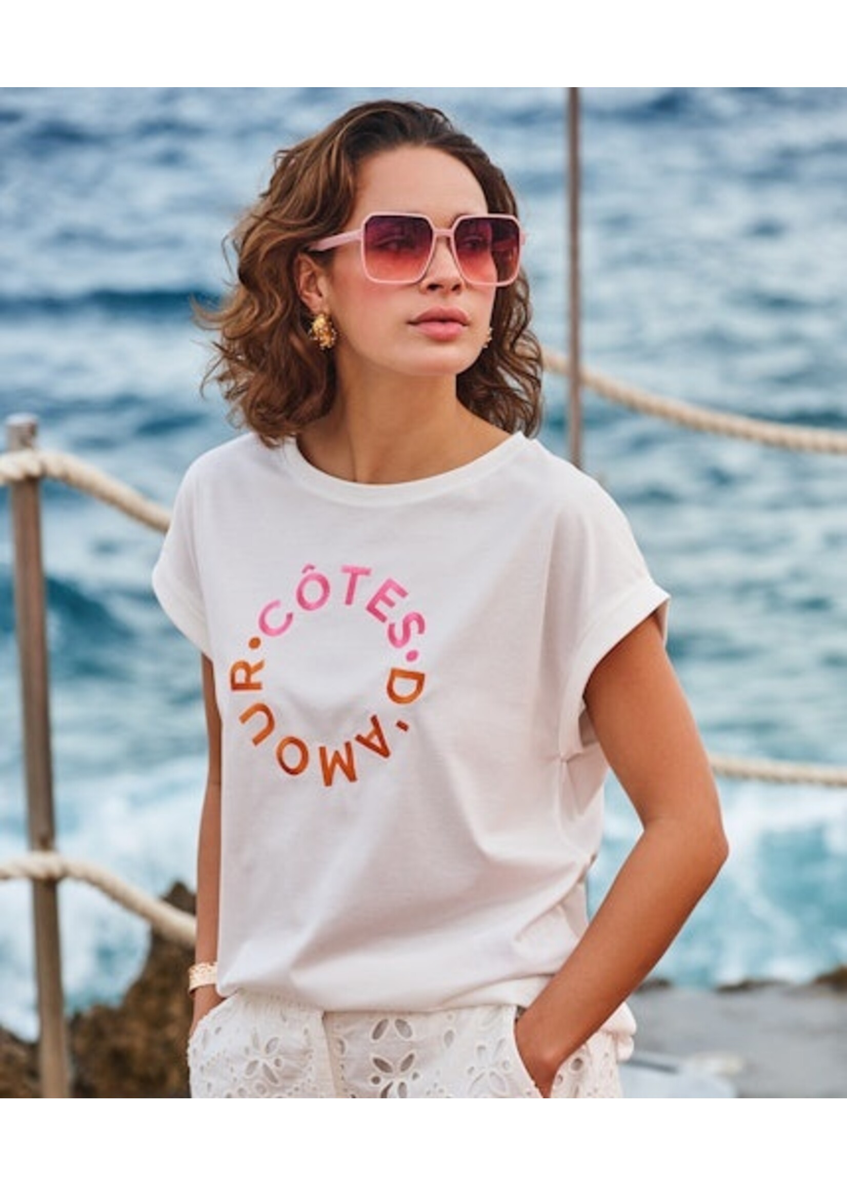 EsQualo T-shirt rolled up slve “cotes d’amour"