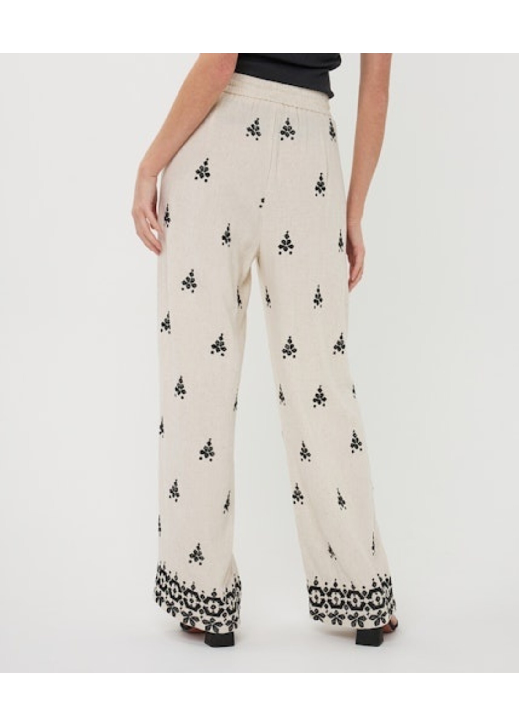 EsQualo Trousers embroidery