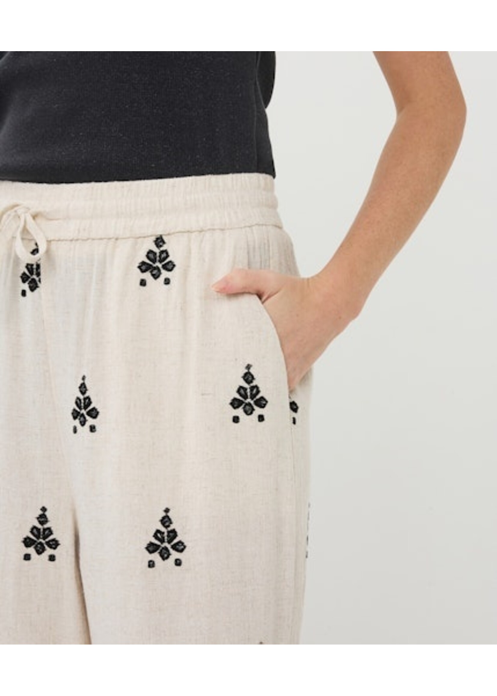EsQualo Trousers embroidery