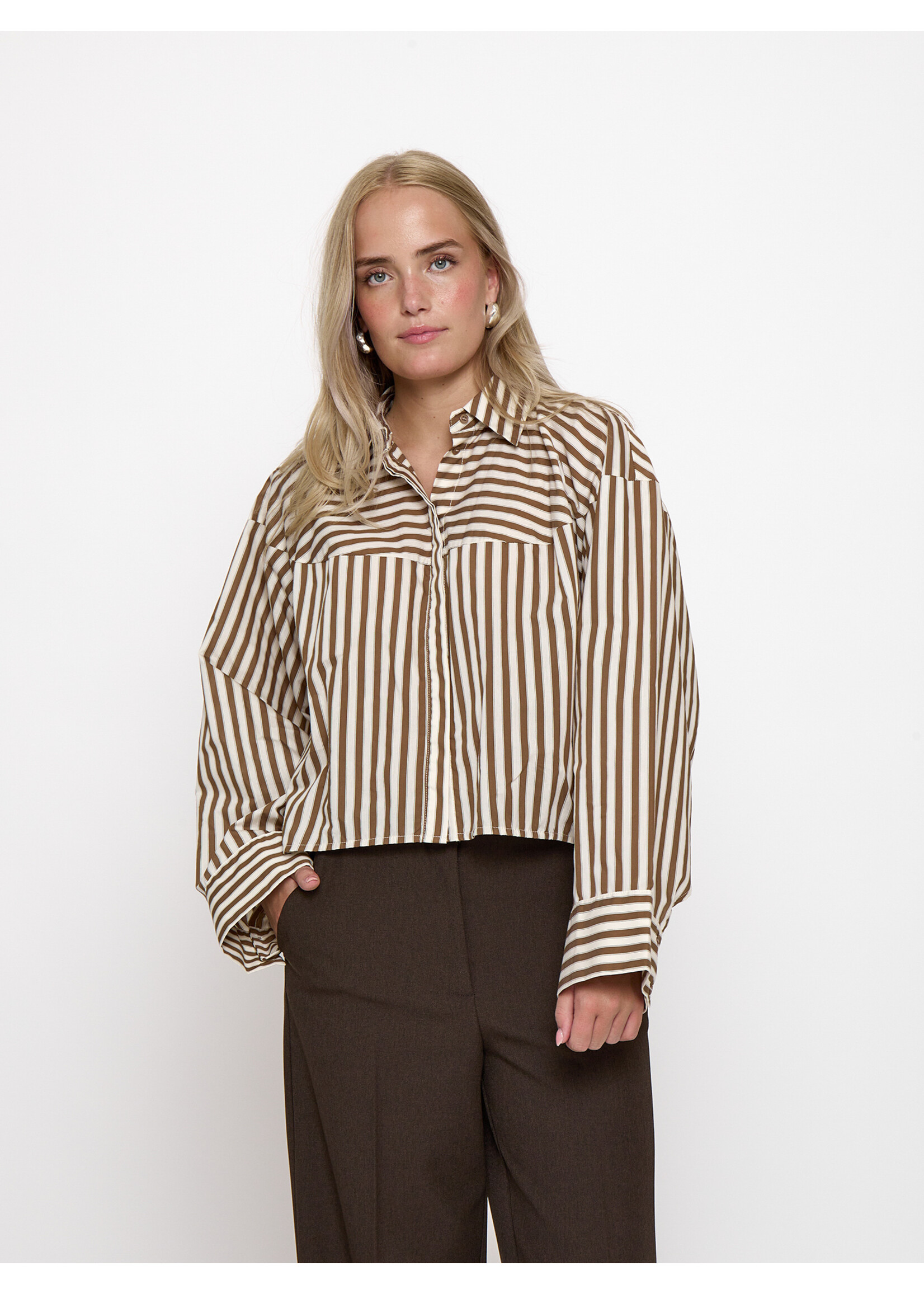 Peppercorn Blouse Sadie