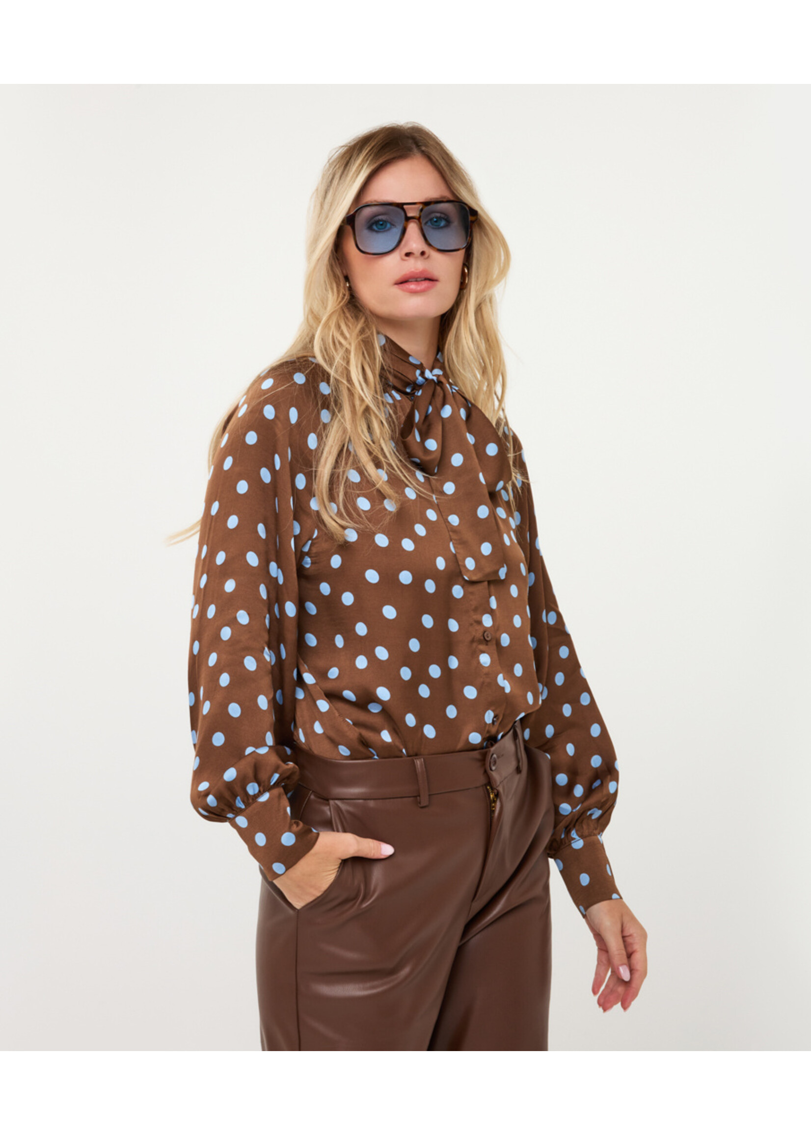EsQualo Blouse scarf Polka Dot W26.10700