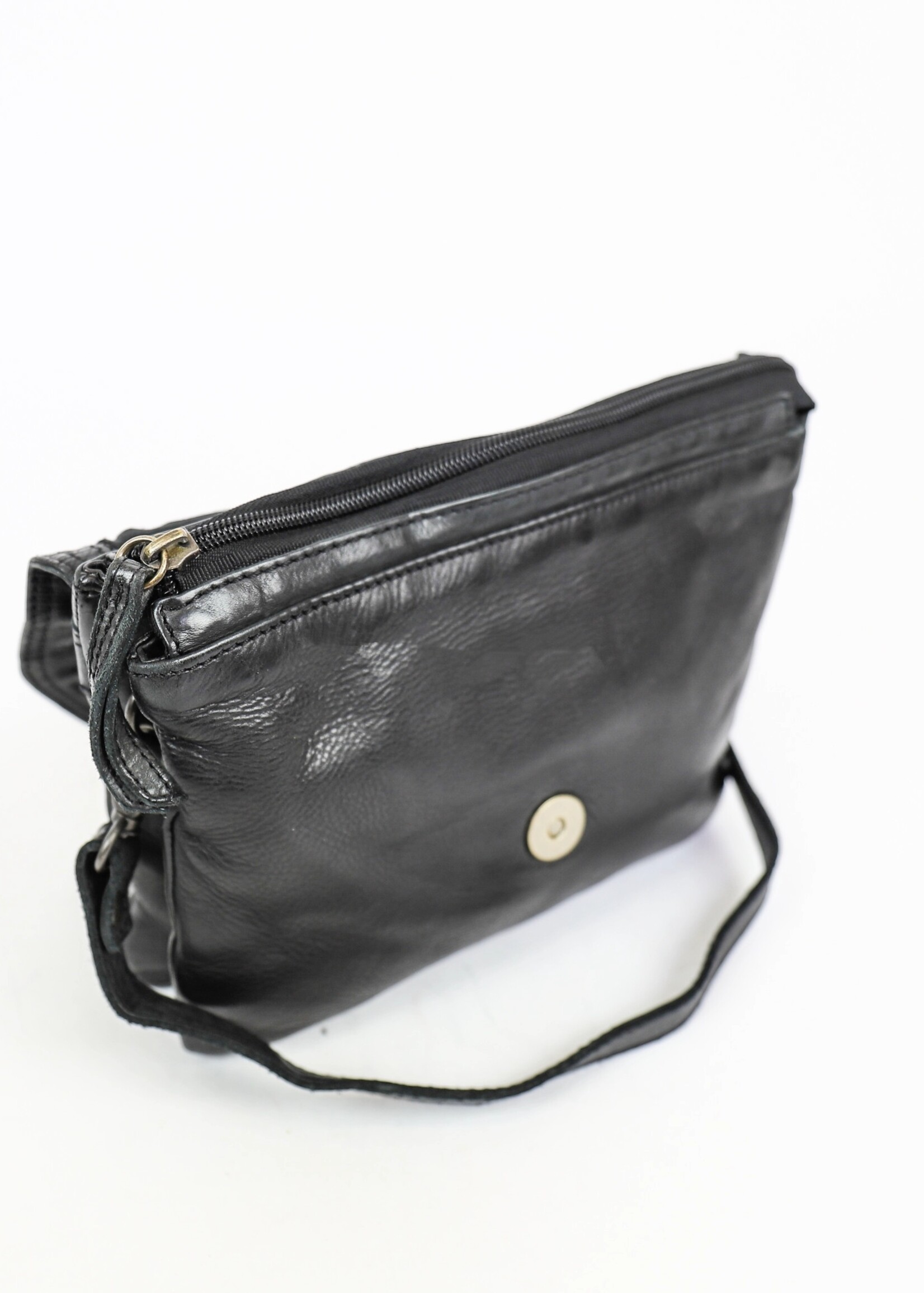 BEAR DESIGN Klein en praktisch schoudertasje.